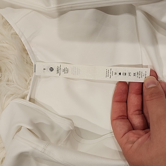 Lululemon Align Crop Tee - Picture 4 of 5